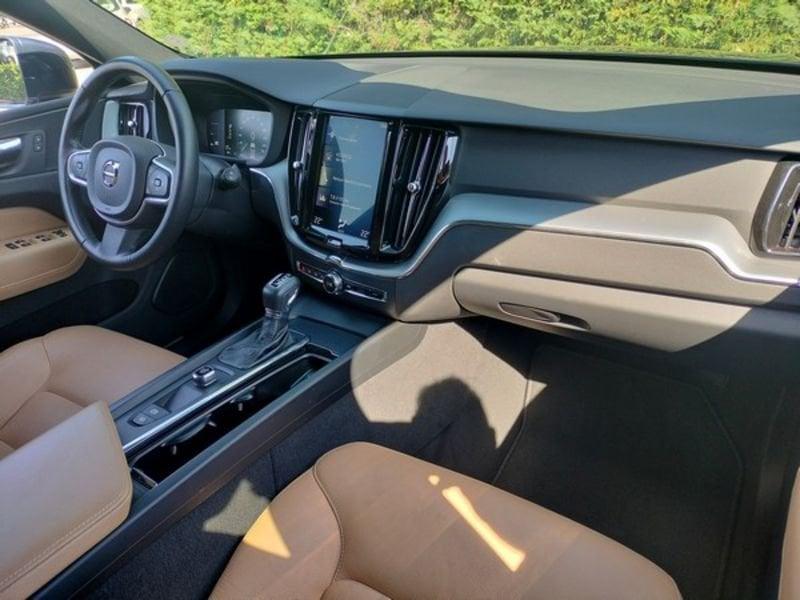 Volvo XC60 D5 AWD Geartronic Momentum