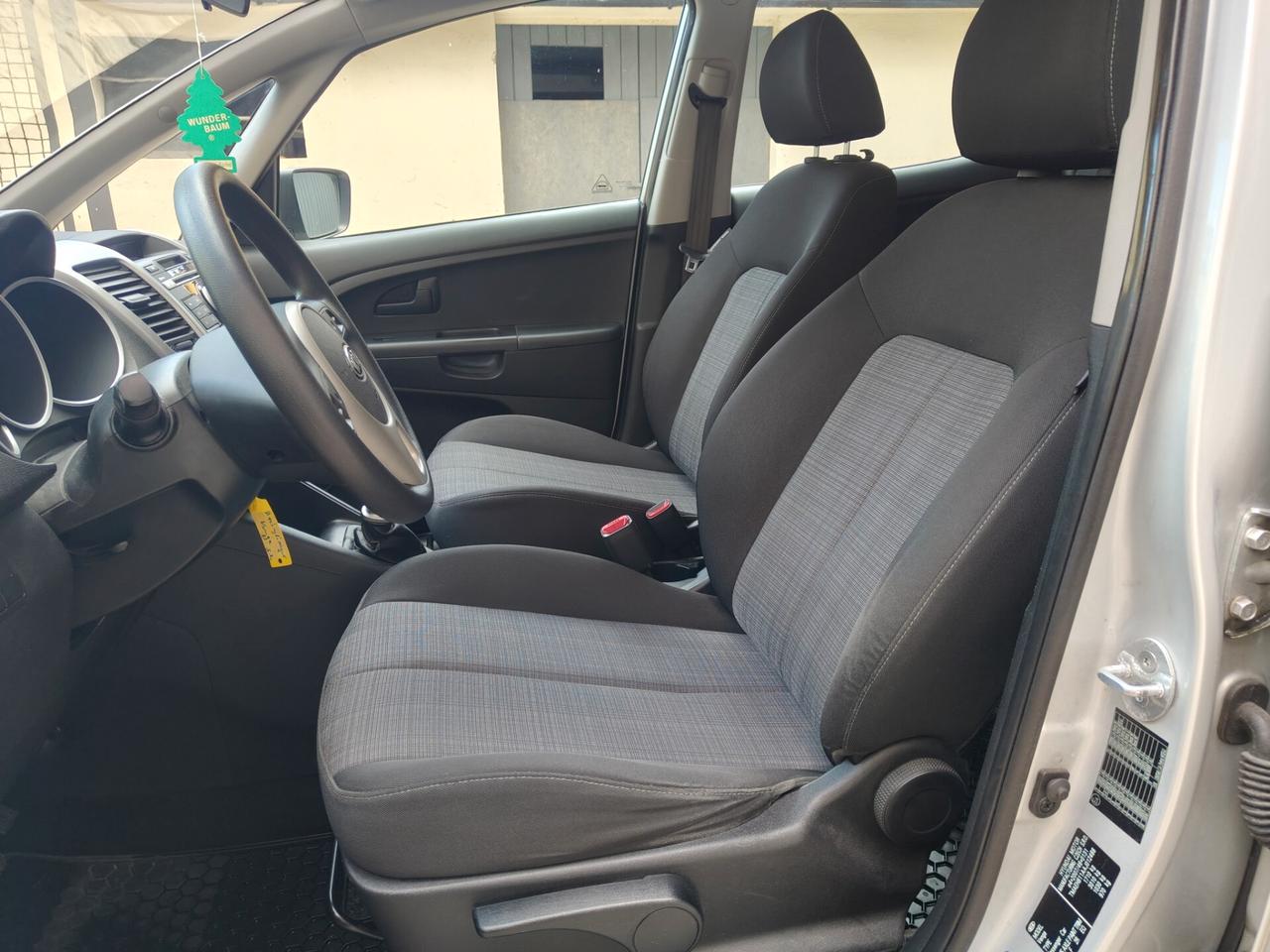 Kia Venga 1.4 CVVT LX Easy