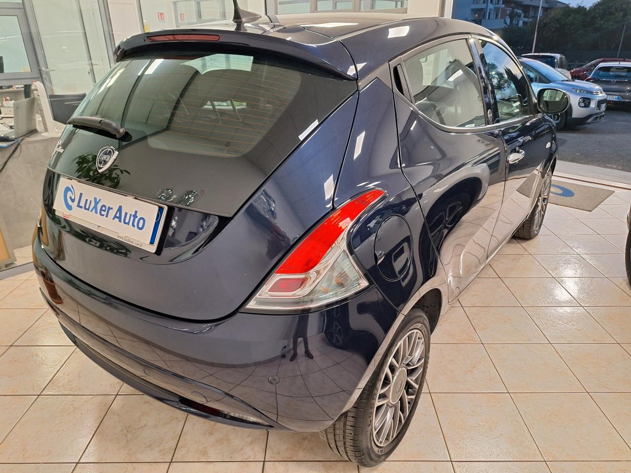 Lancia Ypsilon 1.2 69 CV 5 porte GPL Ecochic Gold