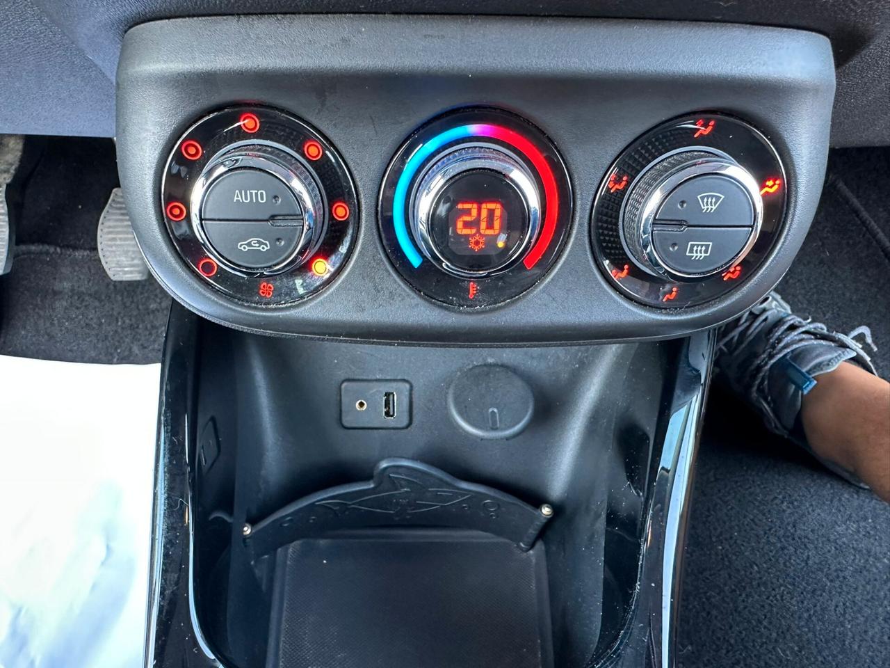OPEL ADAM 1.2BENZINA 69CV 57MILAKM EURO5B