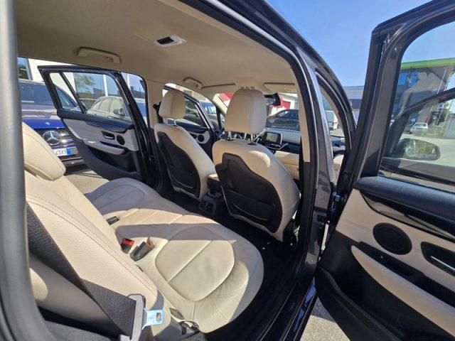 BMW 218 d Gran Tourer Luxury 5 POSTI PERMUTE
