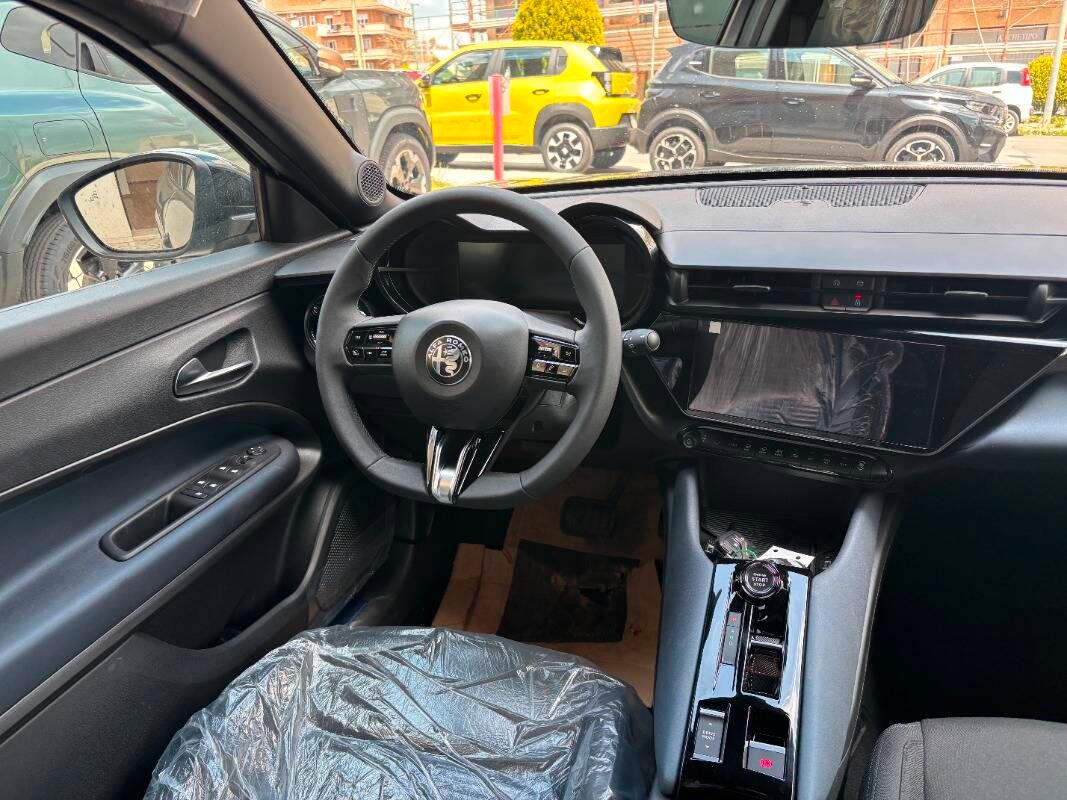 Alfa Romeo Junior 1.2 ibrida 145cv edct6