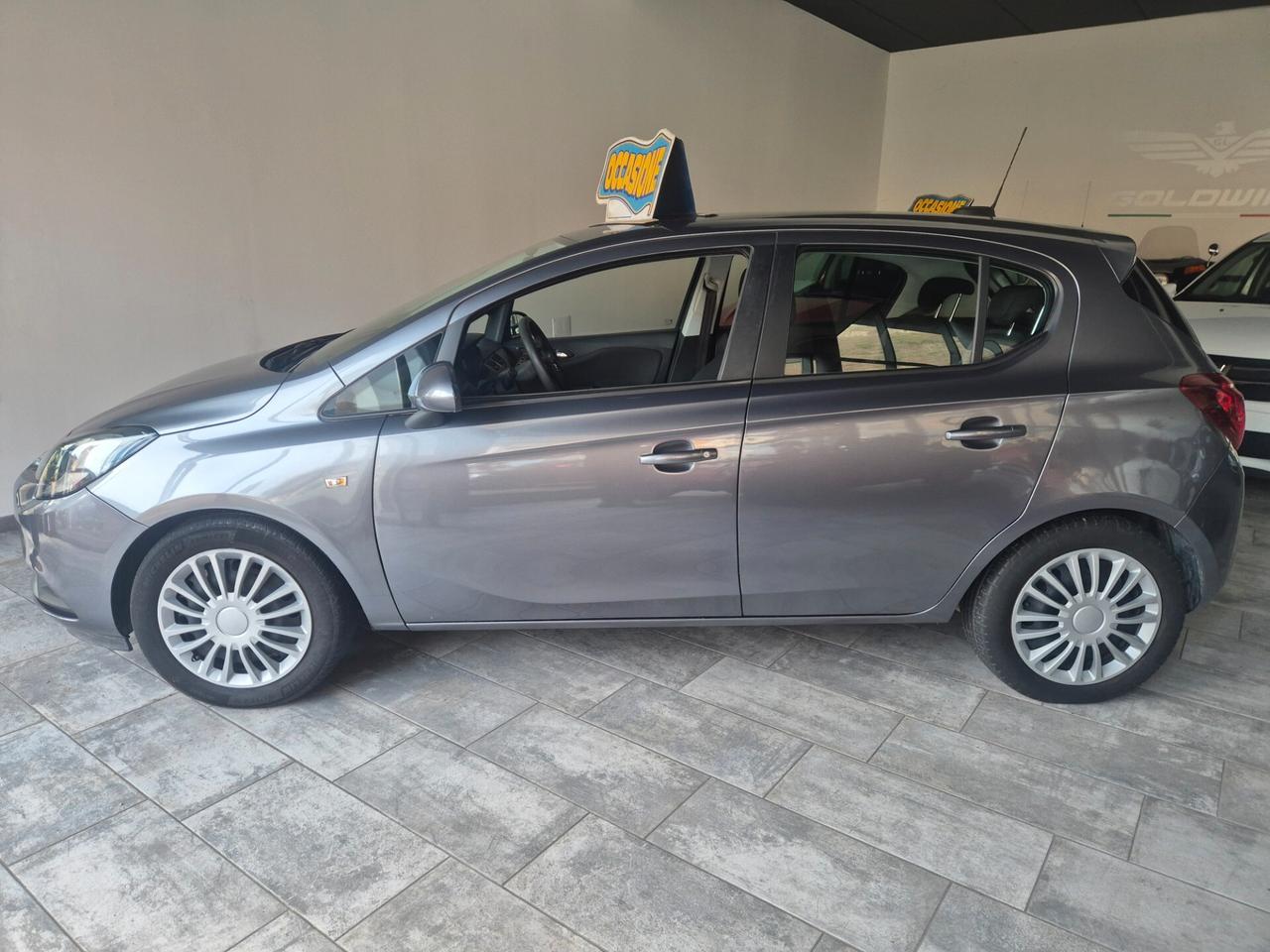 Opel Corsa 1.2 5 porte Advance Neopatentati