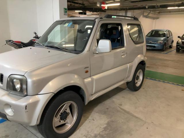 SUZUKI Jimny 1.3i 16V cat 4WD Club