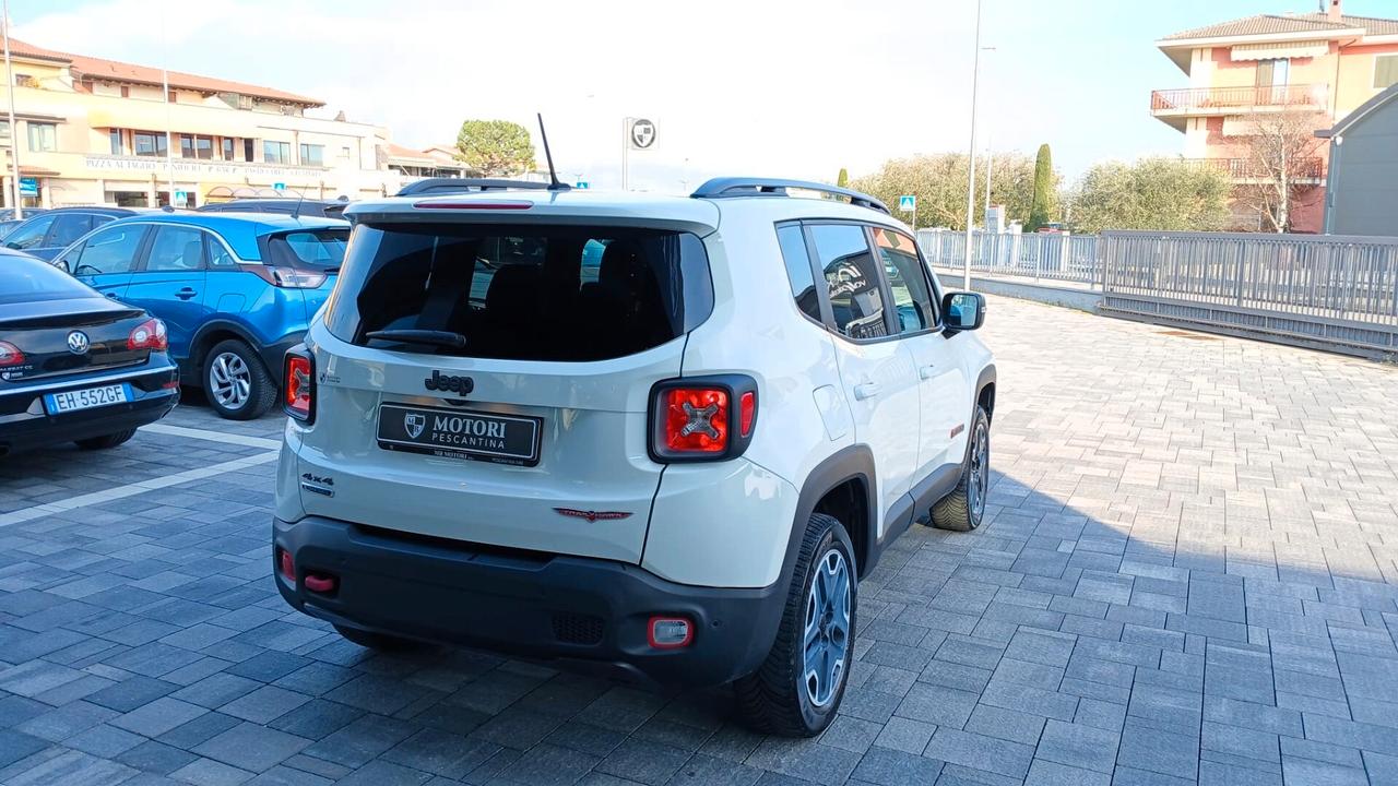 Jeep Renegade 2.0 Mjt 170CV 4WD A Trailhawk