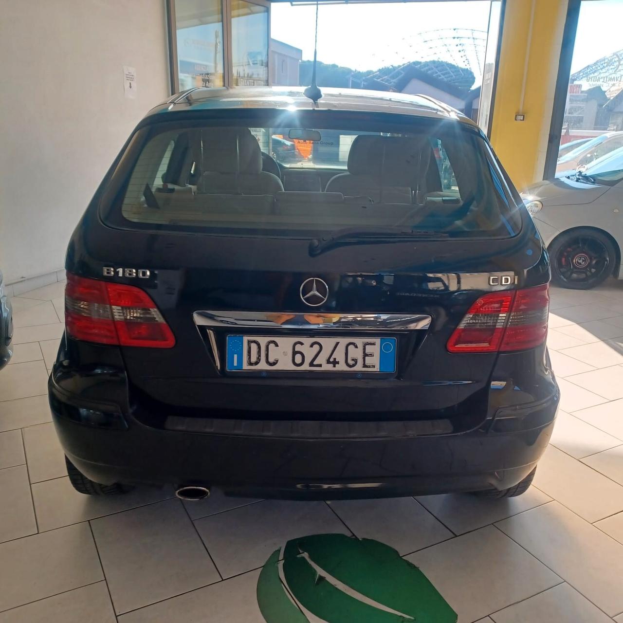 136.428 km CLASSE B 180 PERFETTA 1 2MESI GARANZIA