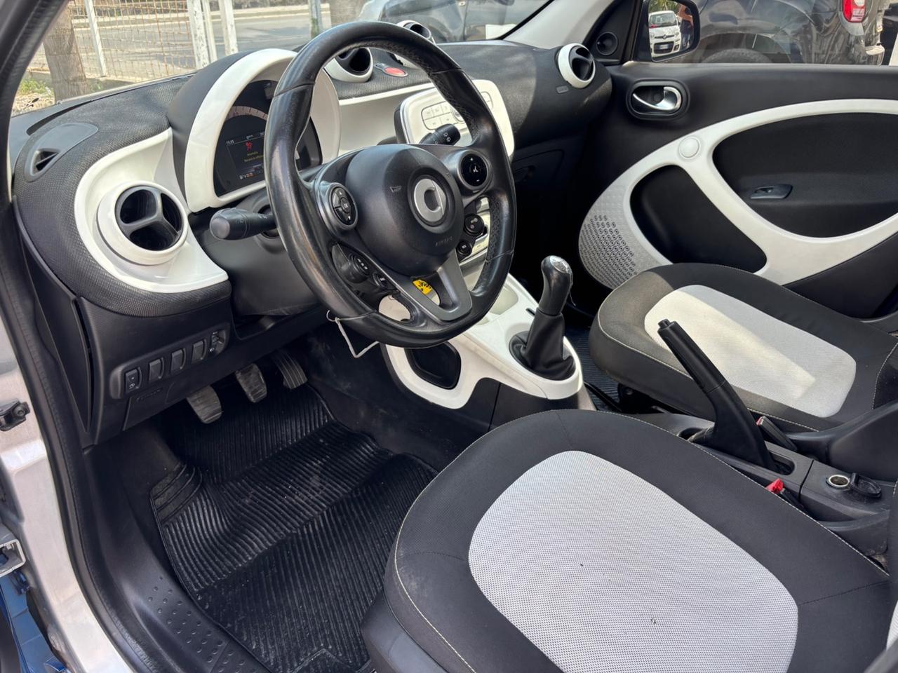 SMART FORFOUR 1.0 70CV PRIME PERMUTA
