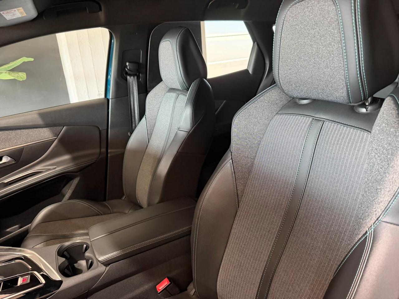 Peugeot 3008 BlueHDi 130 S&S EAT8 Allure Pack