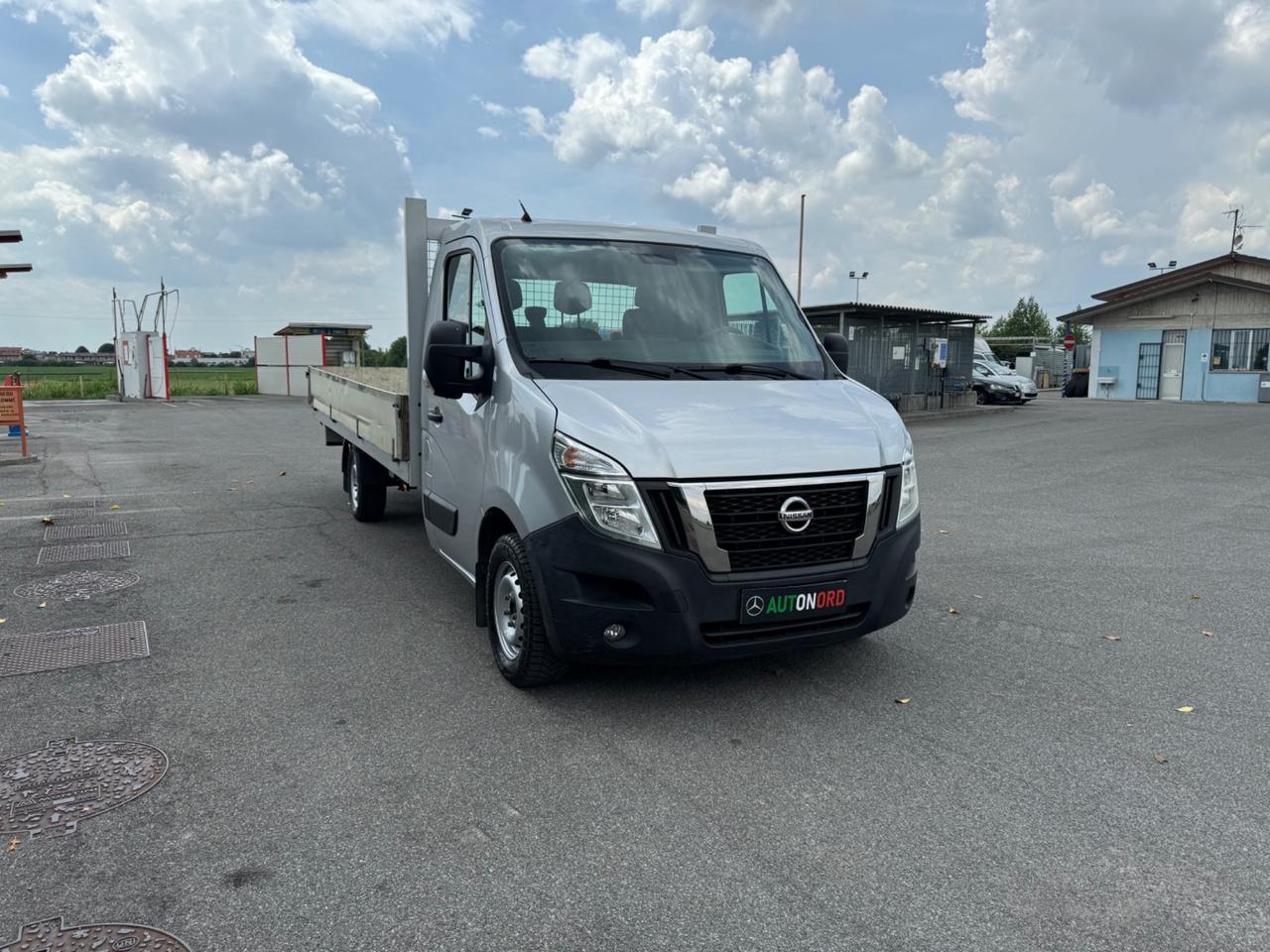 Nissan NV400 NV 400 2.3 DCI 3T5 N-CONNECTA