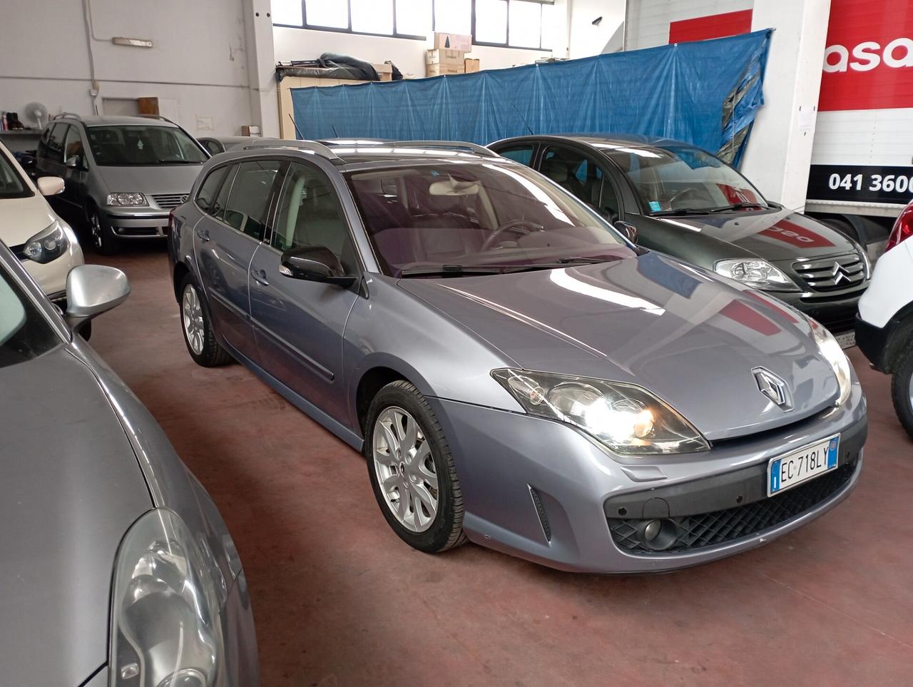 Renault Laguna 2.0 dCi 150CV SporTour 4Control