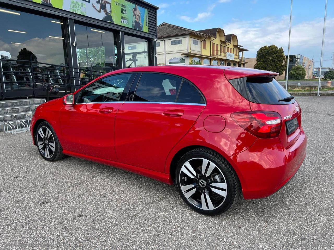 MERCEDES-BENZ A 180 d Sport NEPATENTATI