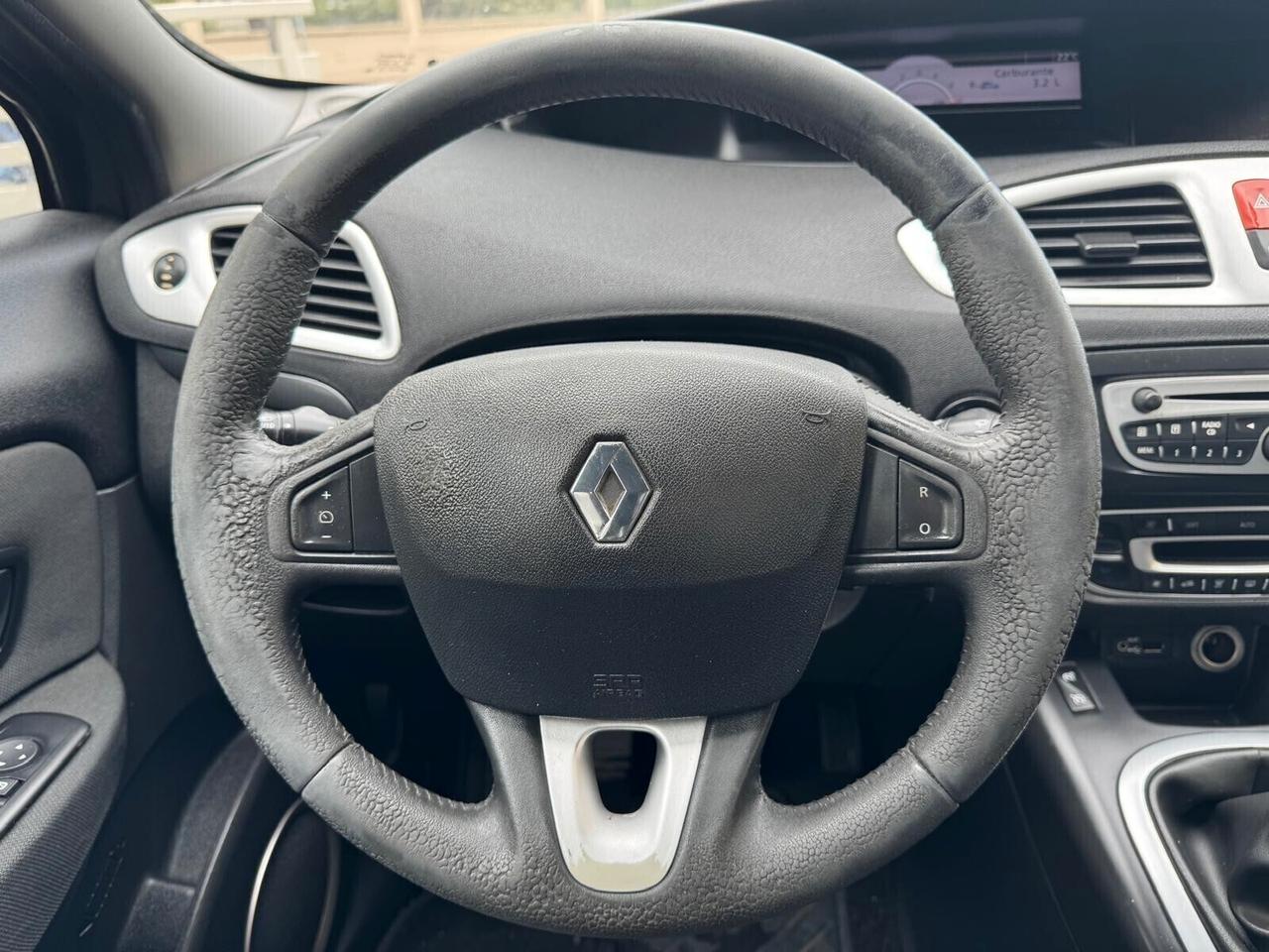 RENAULT SCENIC 1.5 dCi 110cv 7 POSTI NEOPAT