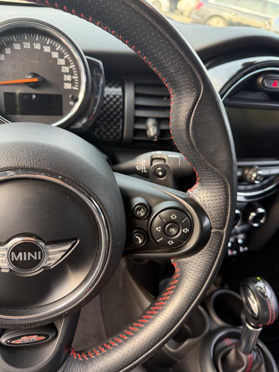 MINI - Cabrio - Mini John Cooper Works Hype