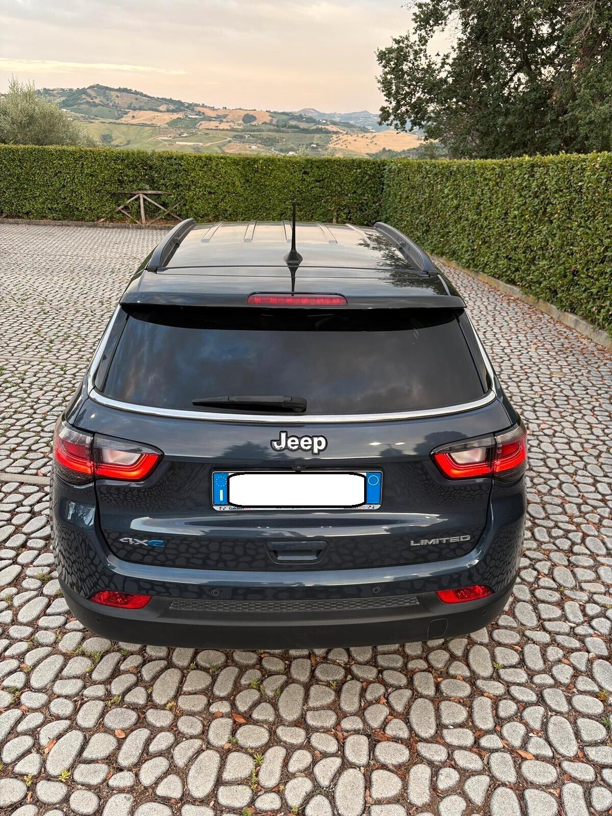J Compass 1.3Hyb 4xe L-Lock Lim. 190 P-In 11-2021