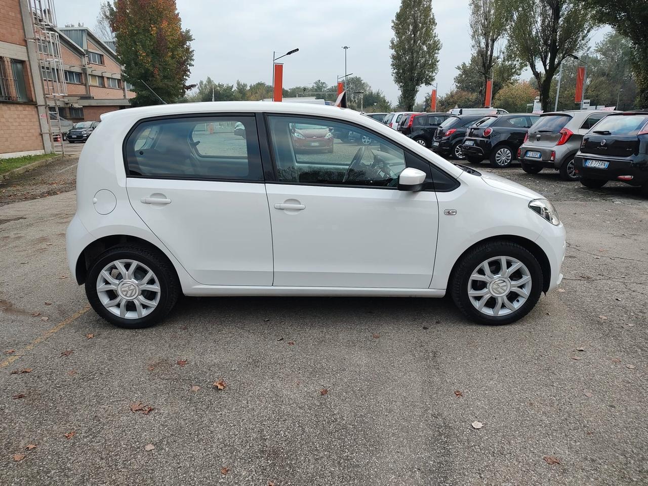 Volkswagen up! 1.0 5p. move up! BlueMotion Technology, OK NEOPATENTATI, GARANZIA L.12 MESI