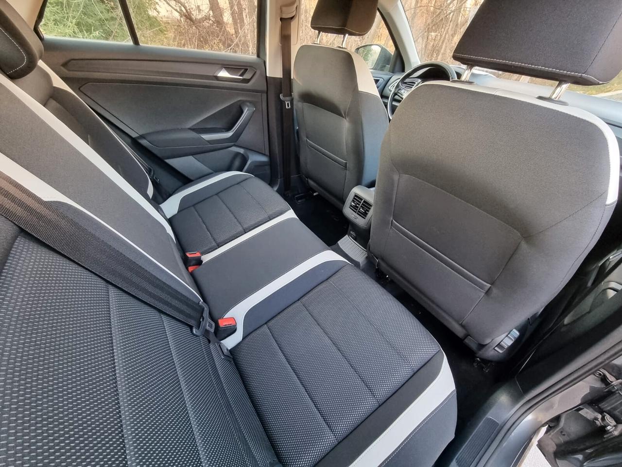 Volkswagen T-Roc 1.6 TDI SCR Advanced BlueMotion Technology