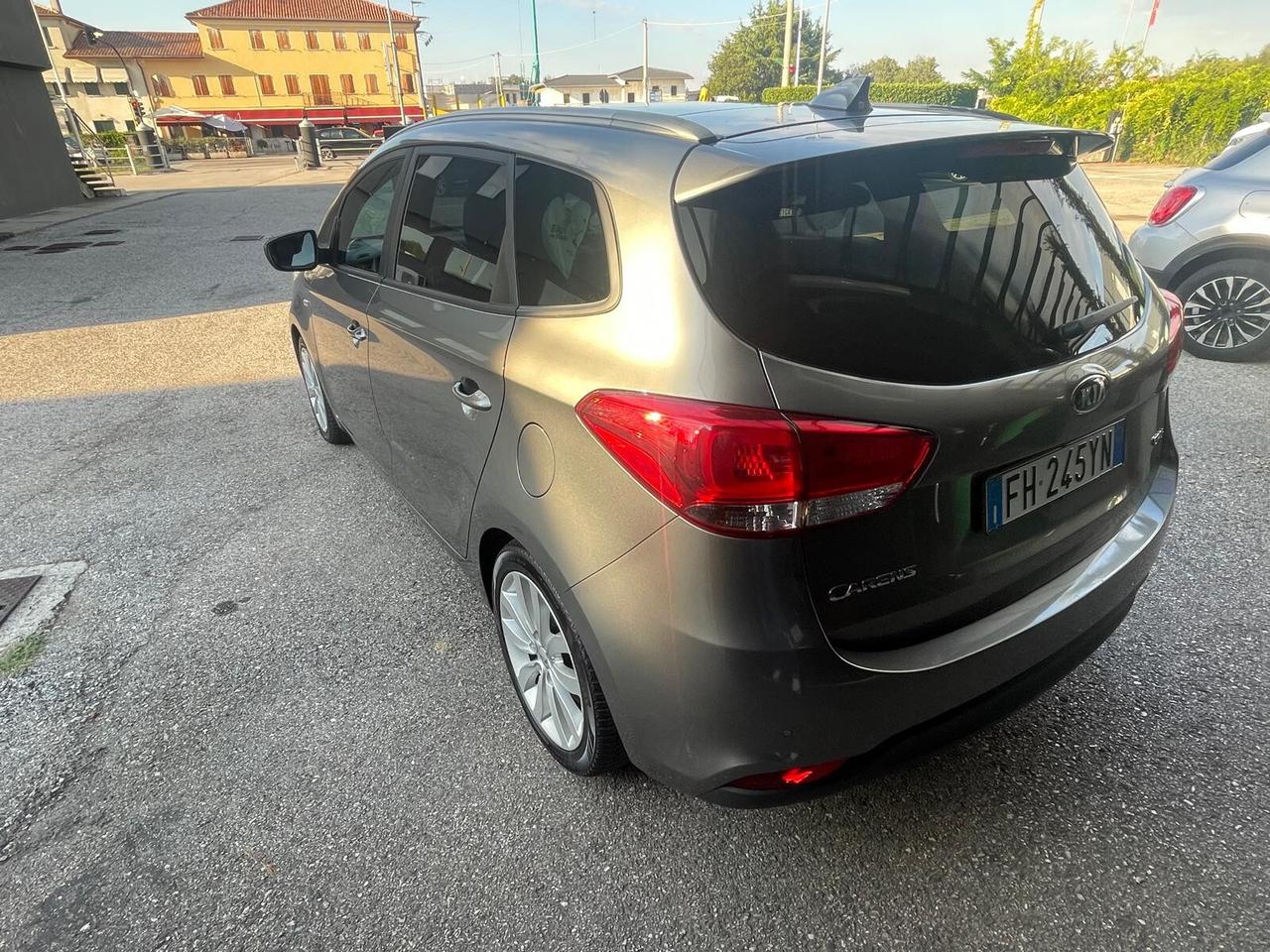 Kia Carens 1.7 CRDi 115 CV Class 7 POSTI TETTO APRIBILE