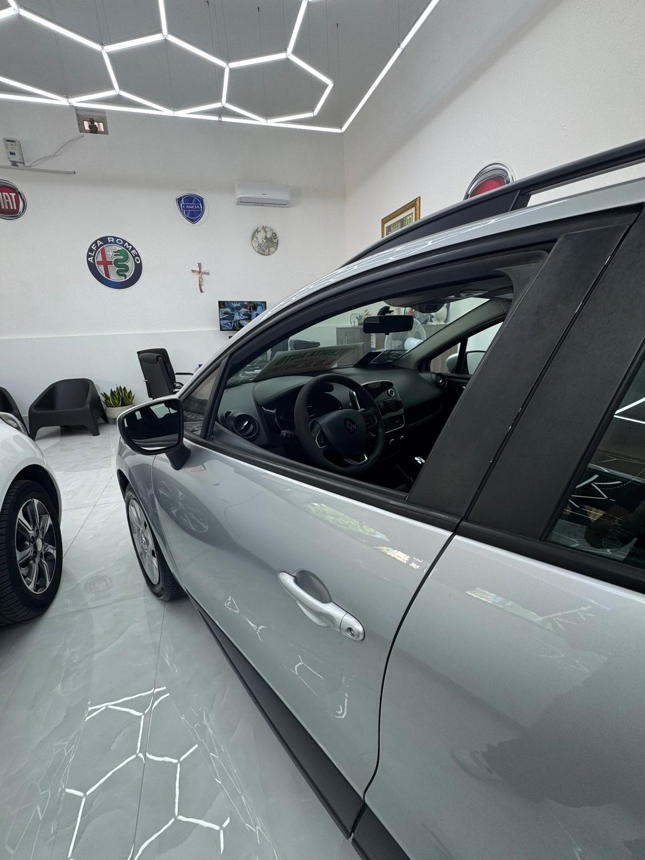 Renault Clio Sporter 1.2 75CV Intens