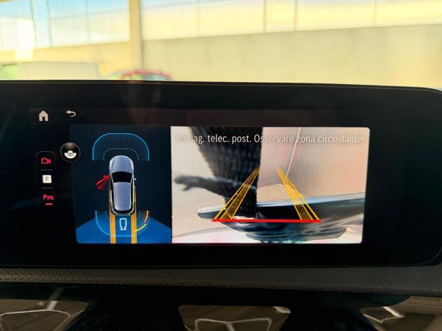 MERCEDES-BENZ A 200 Automatic AMG Line Premium