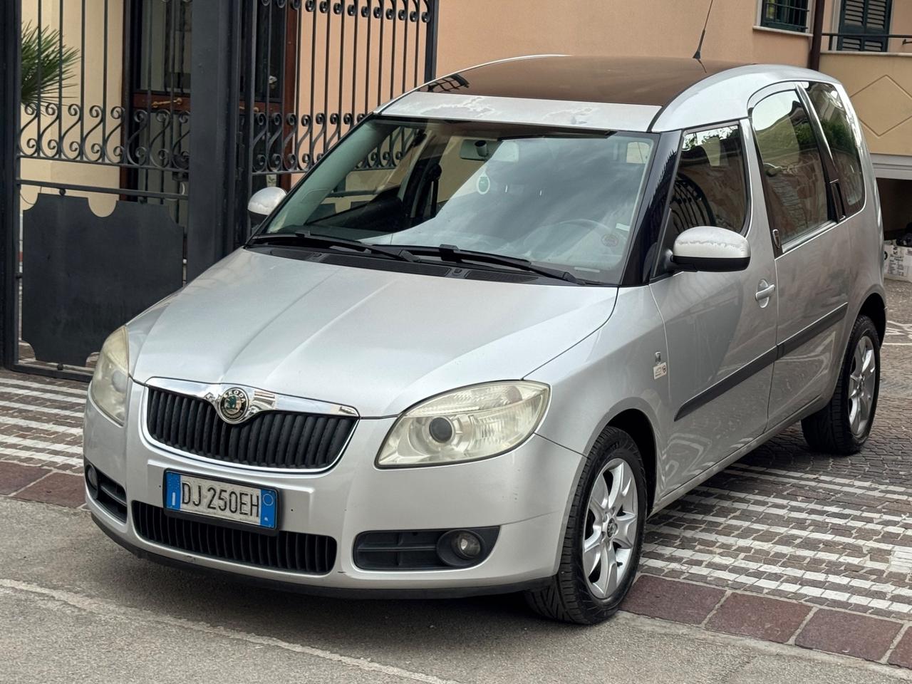 Skoda Roomster 1.4 TDI 80CV F.AP. Scout