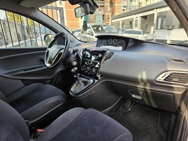 LANCIA Ypsilon 0.9 TwinAir 85 CV 5 porte Metano Ecochic