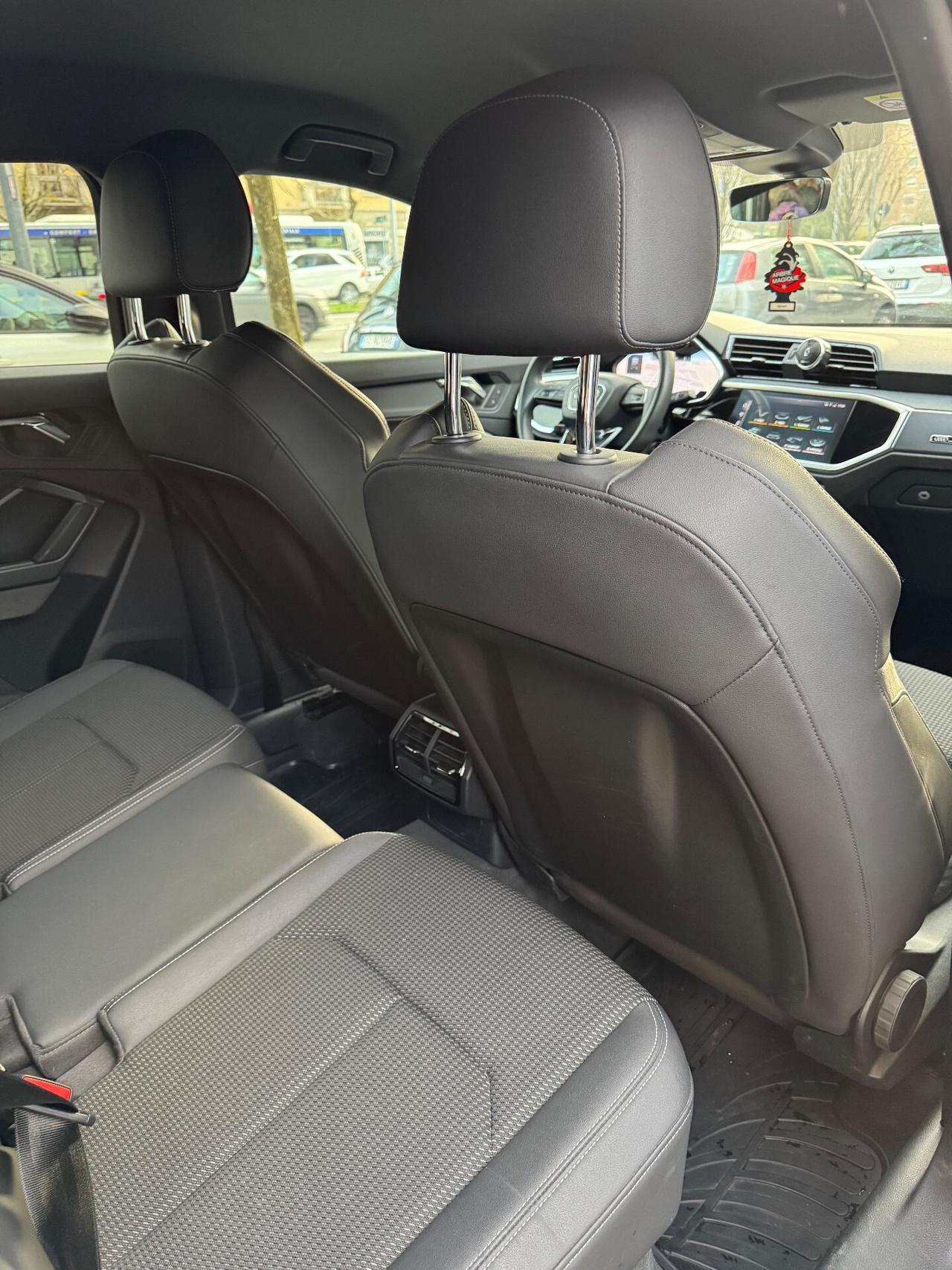 Audi Q3 Sportback 2.0 TDI S line edition Blu Turbo