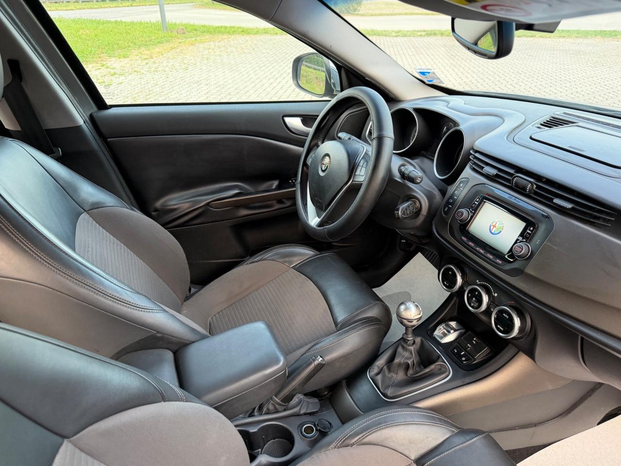 Alfa Romeo Giulietta 2.0 JTDm-2 150 CV Exclusive