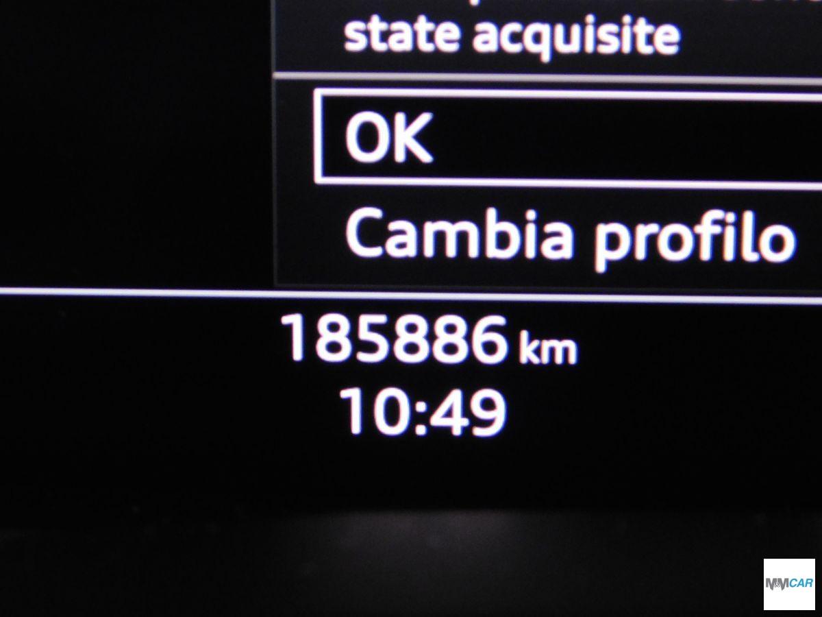 AUDI - Q8 - 45 TDI quattro tiptronic Sport Mhev