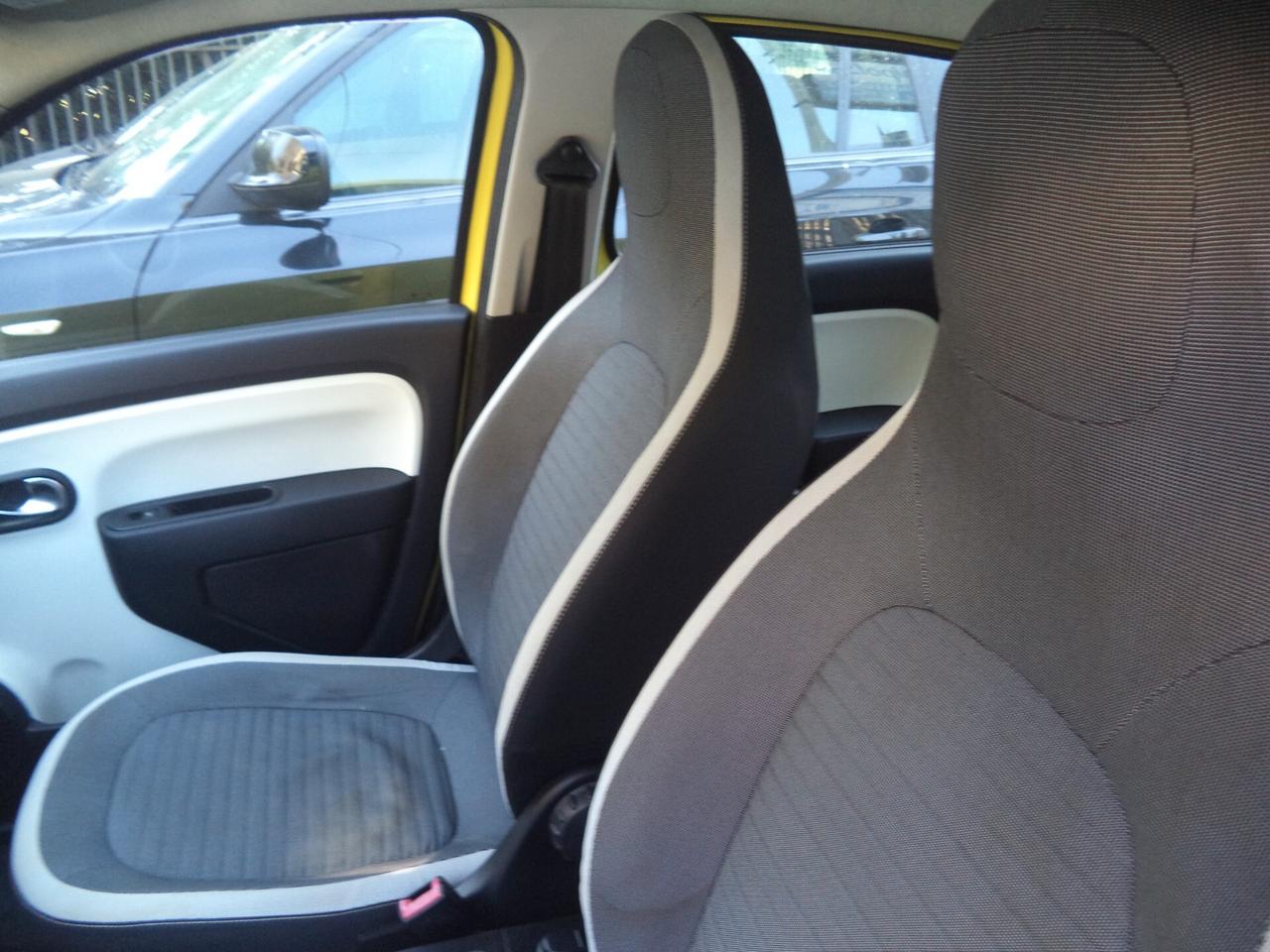 Renault Twingo 1.0 SCe Live