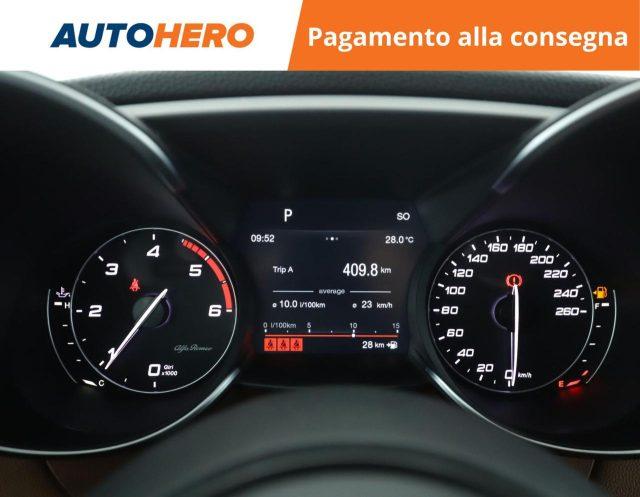 ALFA ROMEO Giulia 2.2 Turbodiesel 210 CV AT8 AWD Q4 Veloce