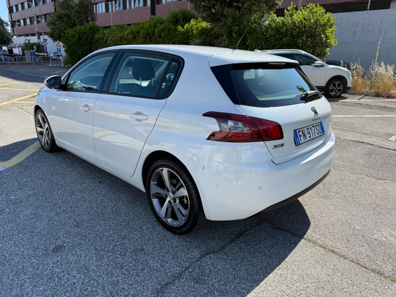 Peugeot 308 BlueHDi 130 S&S Active