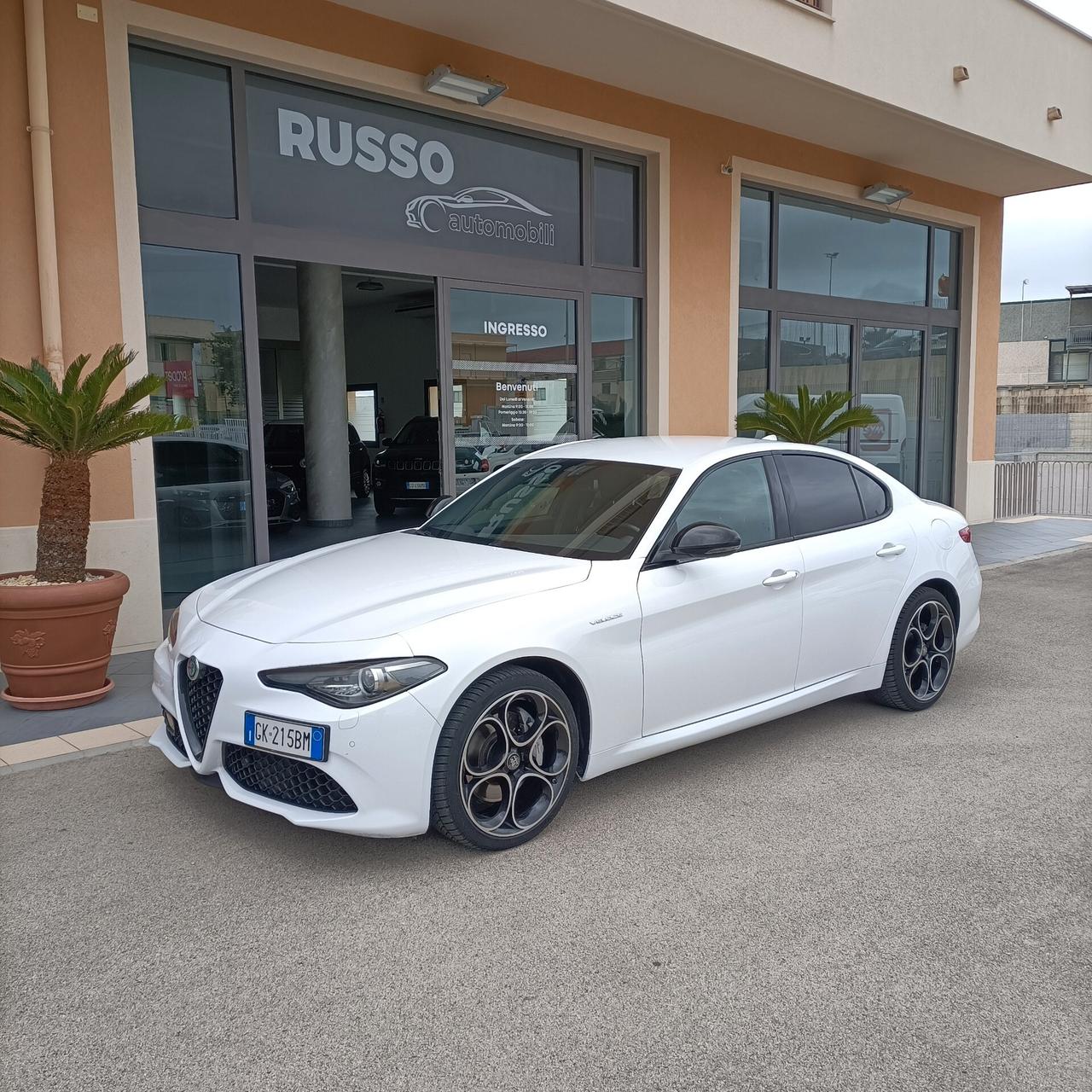 Alfa Romeo Giulia 2.2 Turbodiesel 210 CV AT8 AWD Q4 Veloce
