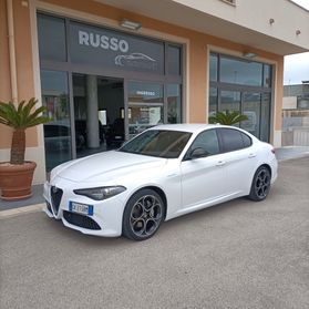 Alfa Romeo Giulia 2.2 Turbodiesel 210 CV AT8 AWD Q4 Veloce