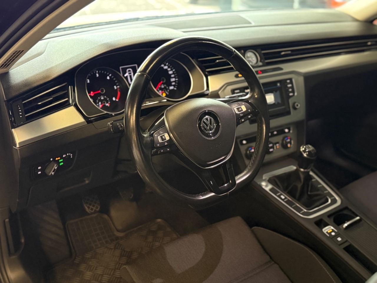 Volkswagen Passat Business Variant 2.0 TDI Executive BMT
