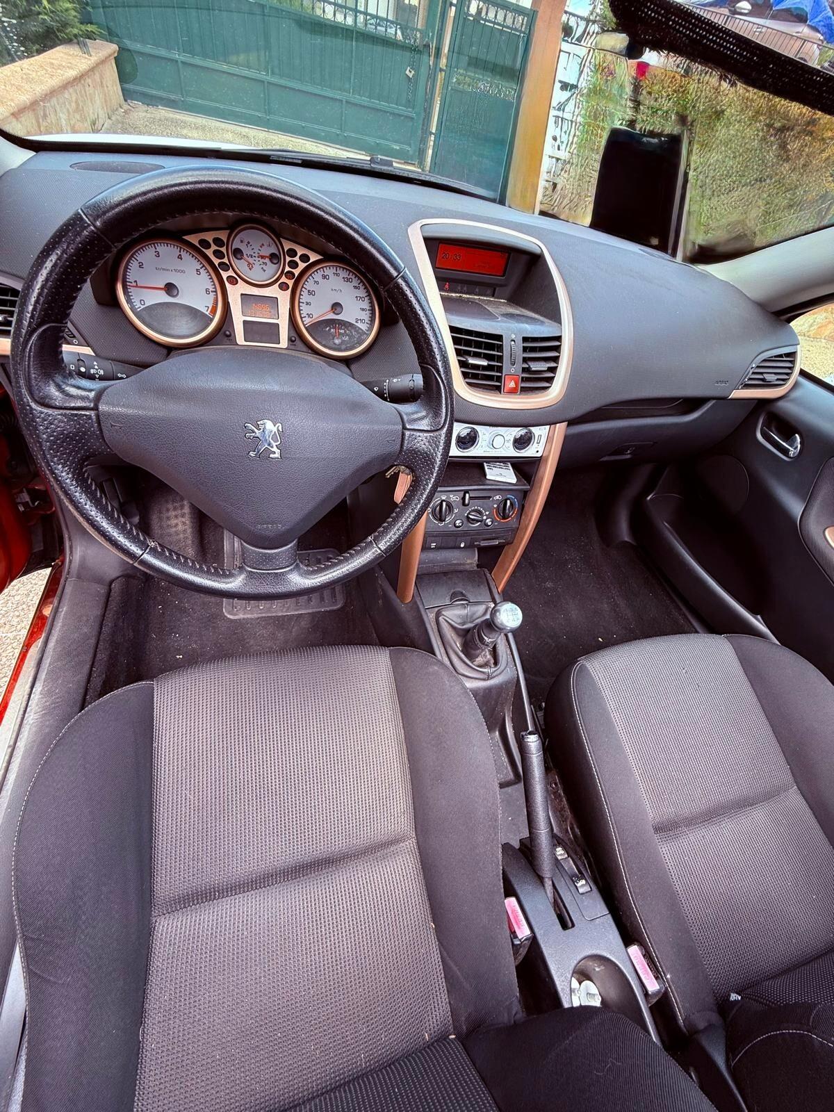 1.6 VTi 120CV CC Féline UNICA PROPRIETARIA