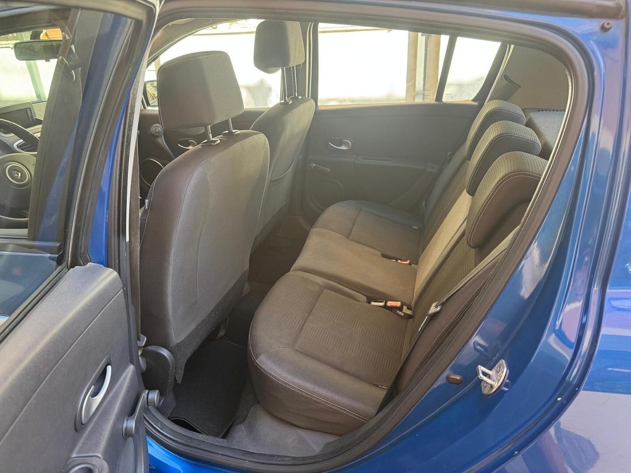 RENAULT Clio 1.2 16V 5 porte Dynamique GPL