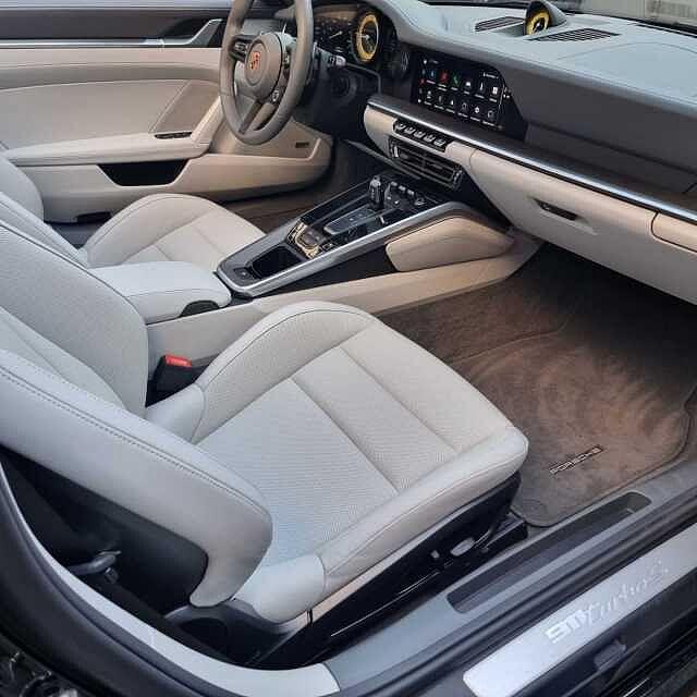 Porsche 992 992 Turbo S Cabriolet 650CV - IVA -GARANZIA