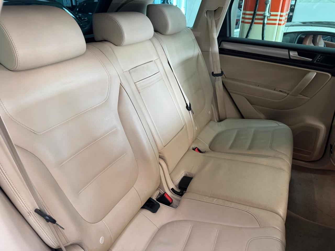 Volkswagen Touareg 3.0 TDI 245 CV tiptronic BlueMotion Techn. Executive