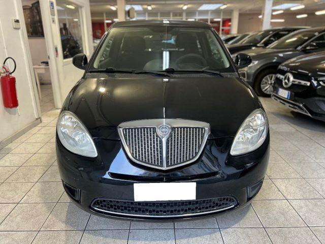 LANCIA Ypsilon 1.2 Oro