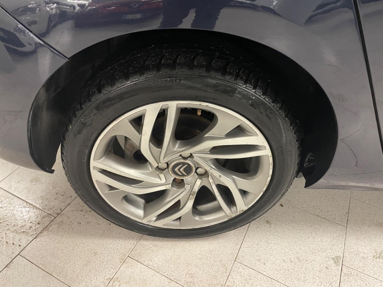 Citroen C4 1.6 e-HDi 110 airdream Exclusive