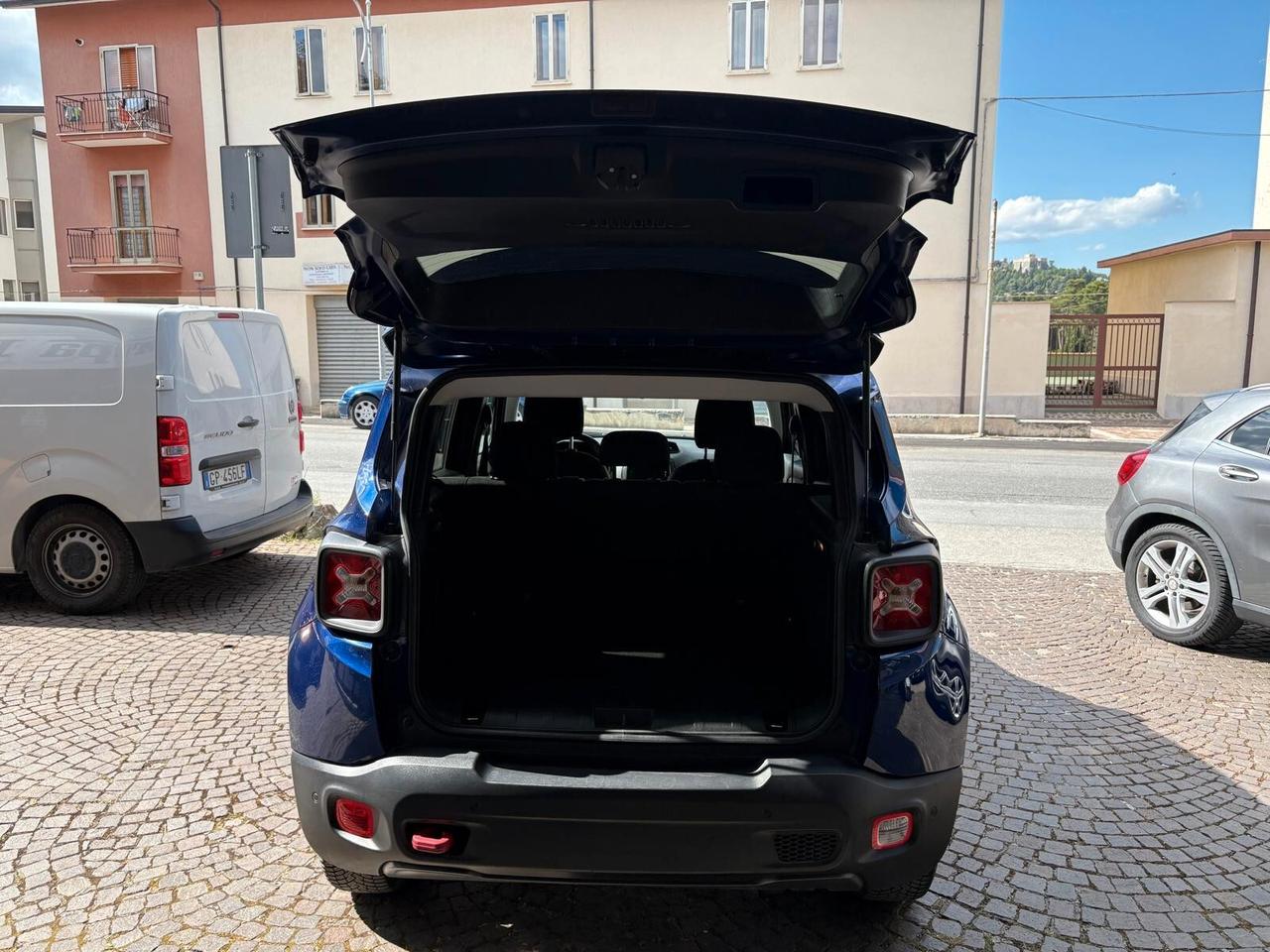 Jeep Renegade 2.0 Mjt 4WD Active Drive Sport