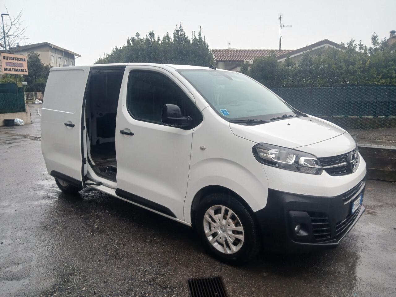 Opel Vivaro 1.5 Diesel 100 CV 3 POSTI ANTERIORI 2020