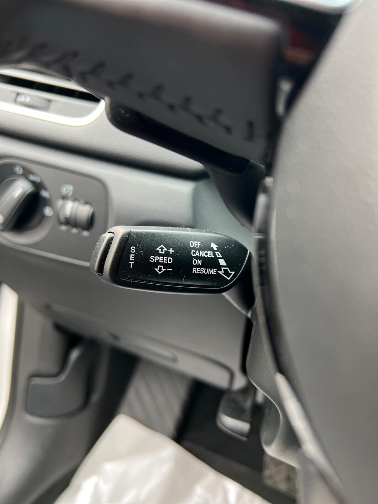 Audi Q3 2.0 TDI 150 CV quattro S tronic Sport