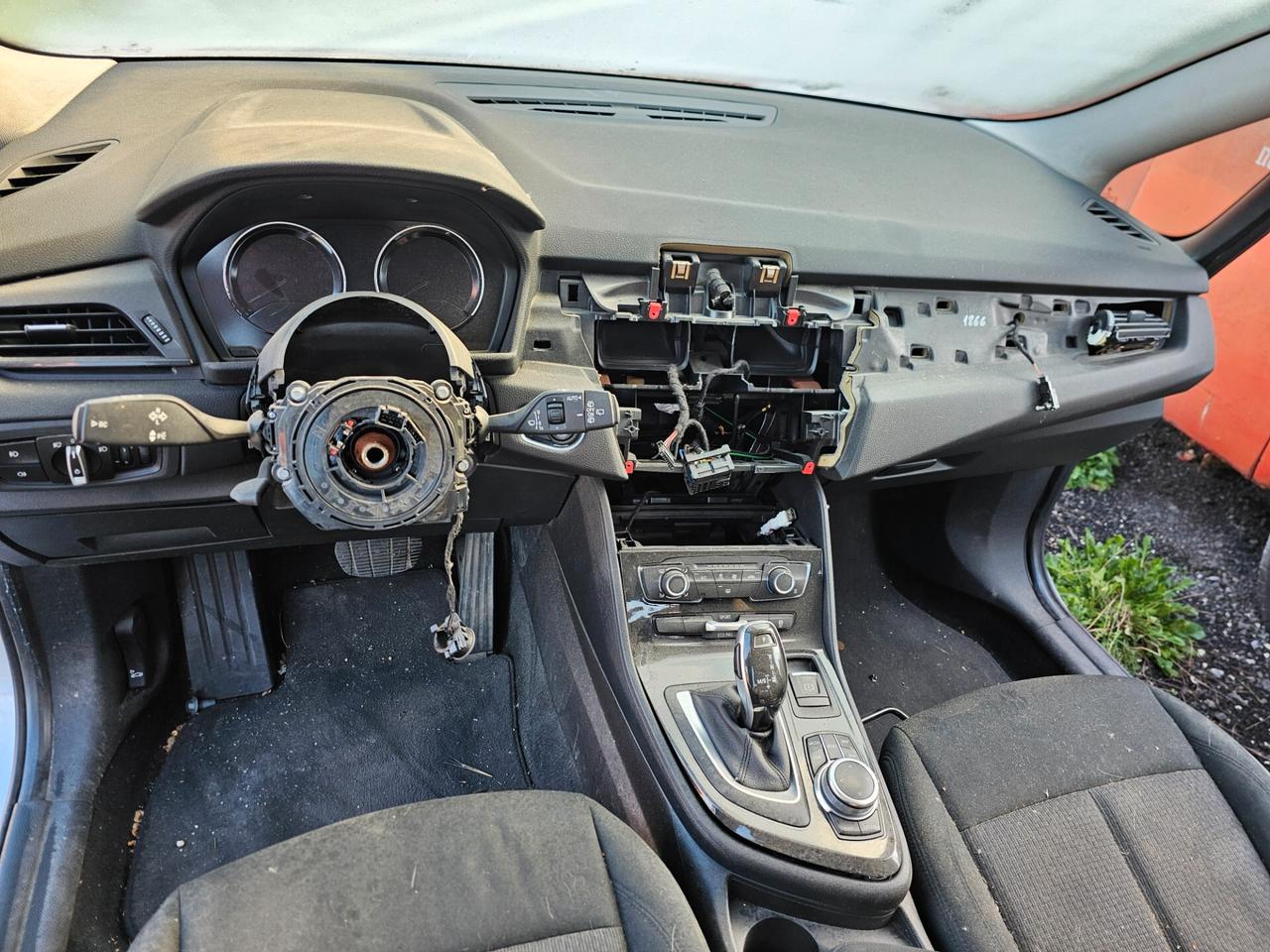 FURTO PARZIALE Bmw 2er Active Tourer 218d Advantage