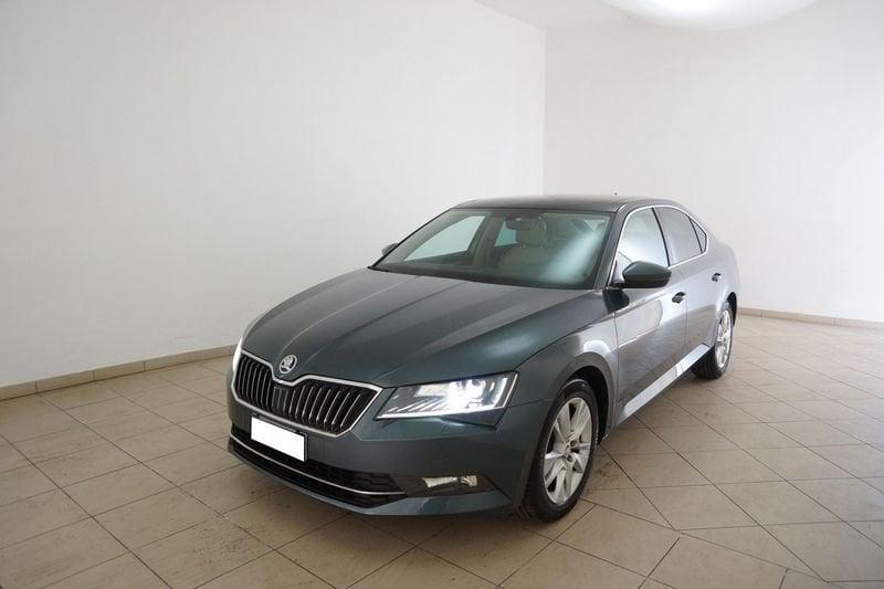 Skoda Superb 2.0 TDI DSG Style