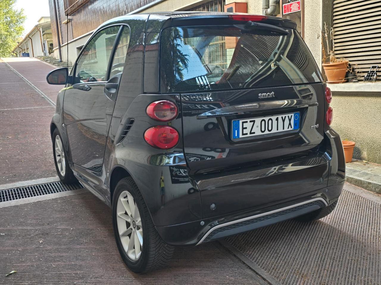 Smart ForTwo 1000 52 kW MHD coupé passion