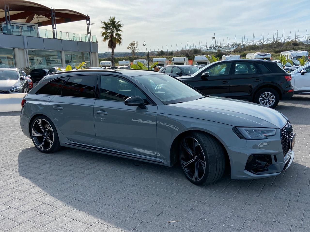 Audi RS4 Avant 2.9 tfsi quattro 450cv tiptronic