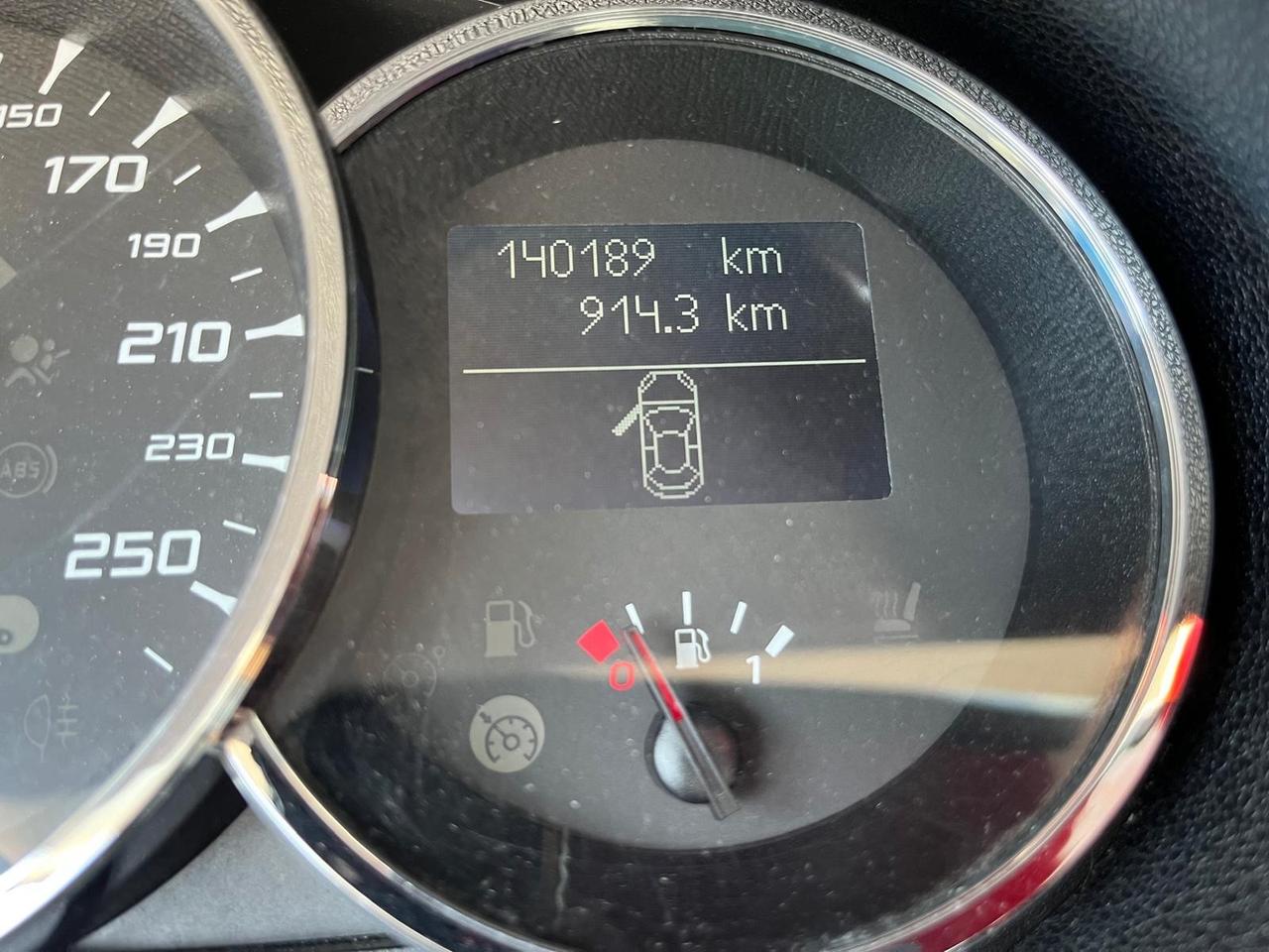 Renault megane sportour “ gtline” 1.5 dci-2012