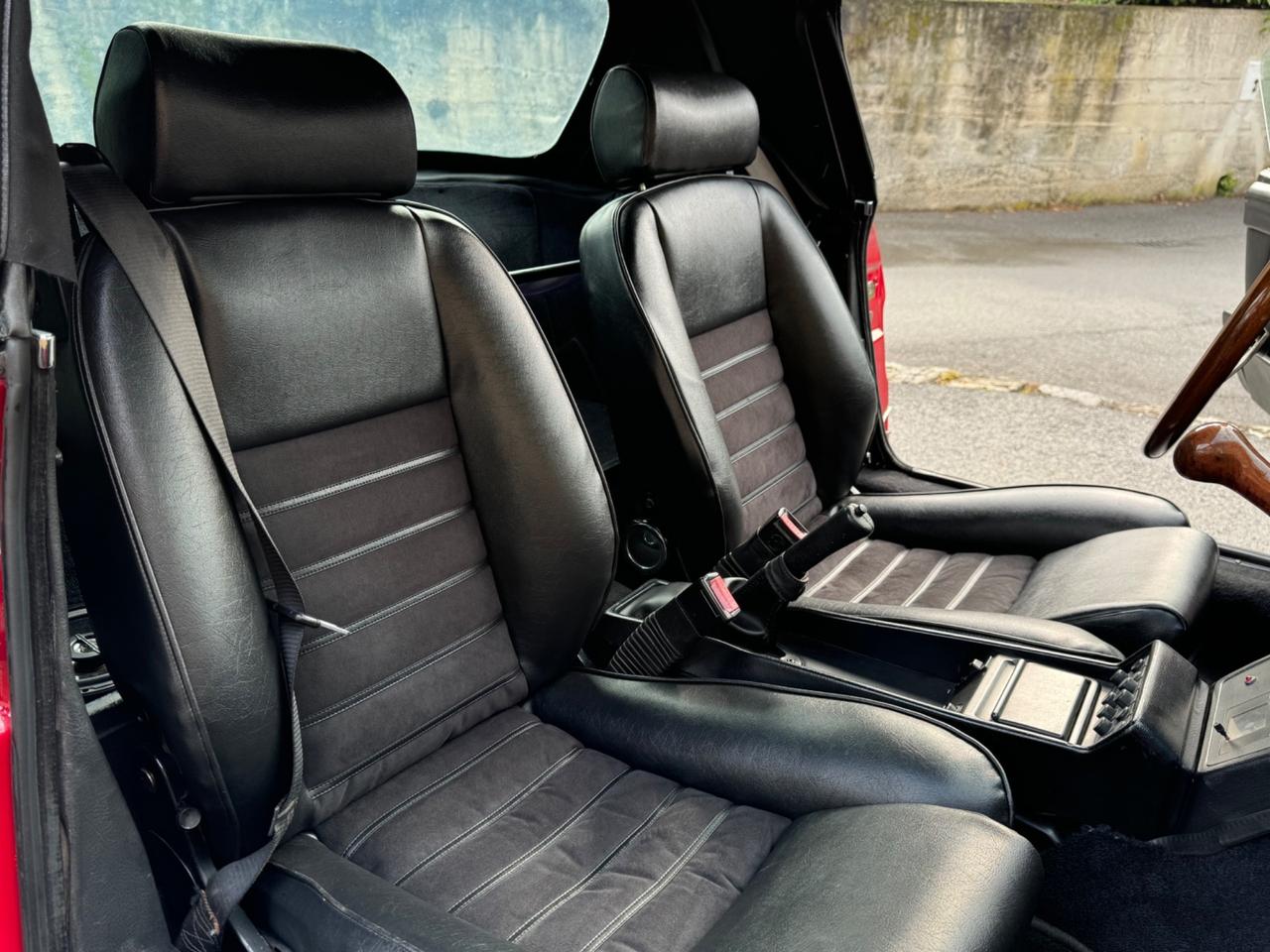 Alfa Romeo Spider 2.0i