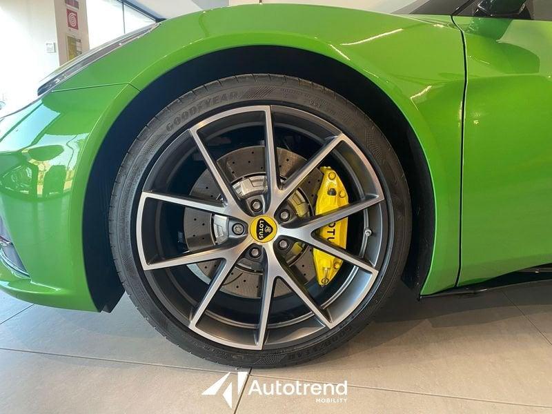 Lotus Emira V6 406 CV SE Lotus Bari